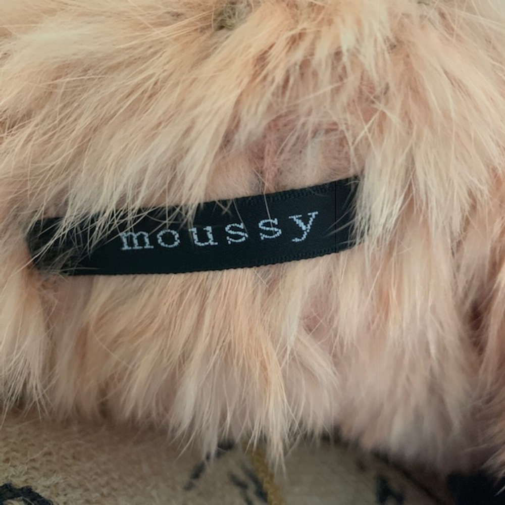❄️SALE❄️ Genuine rabbit fur cropped pink jacket - Picture 6 of 8
